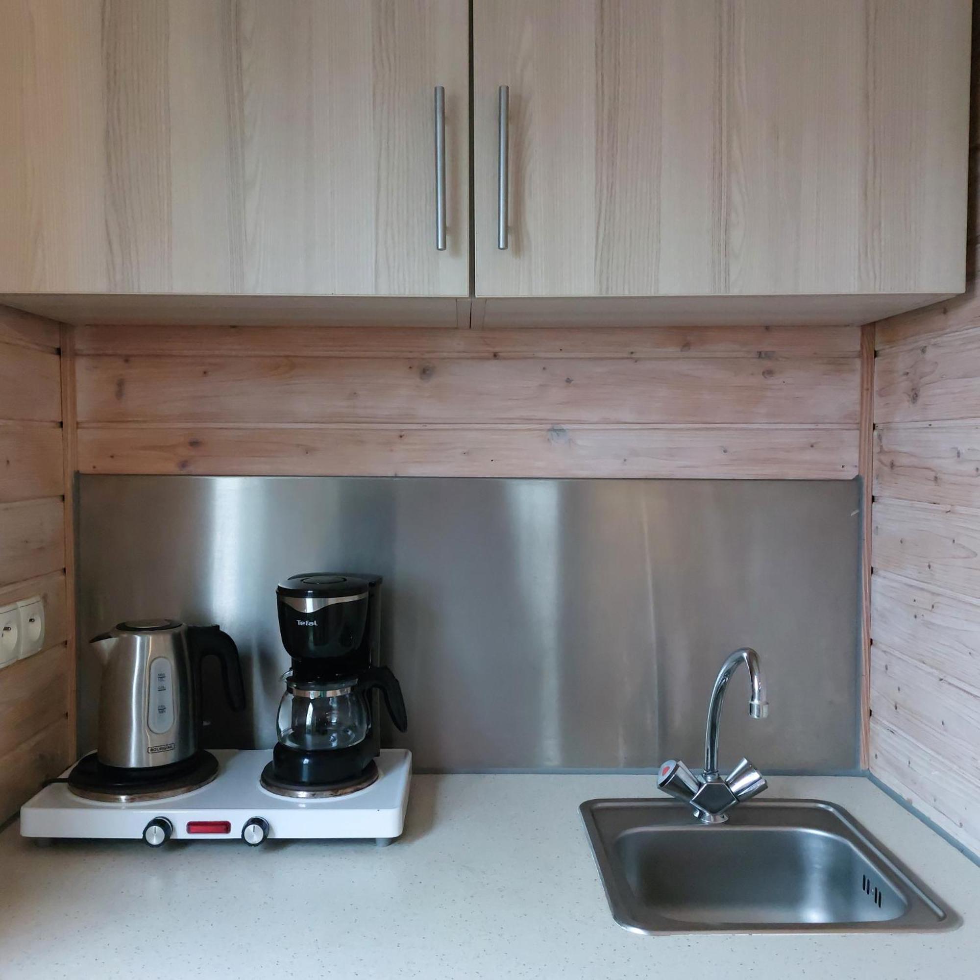 Zeeuwse Chalet Voor 2 Personen Serooskerke  Bagian luar foto